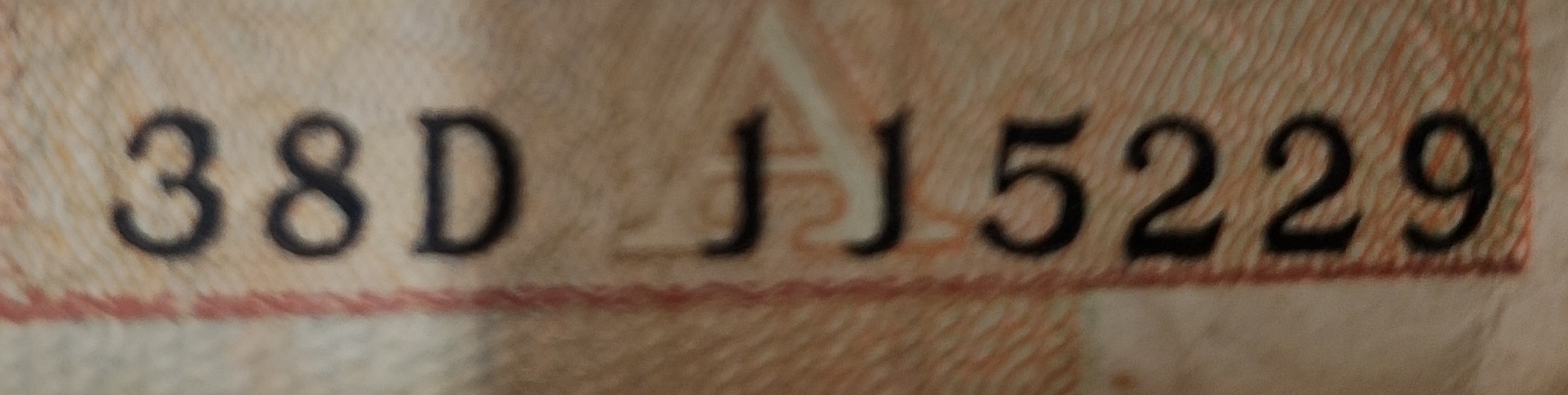 38D JJ5229 — Detail